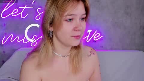 Amy online show from September 24, 11:59 pm