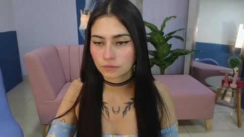 Amy online show from April 10, 7:09 pm