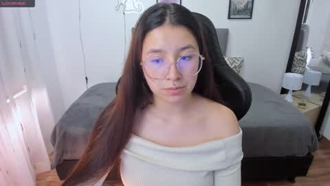 Amy sophia 3 online show from October 14, 1:25 pm