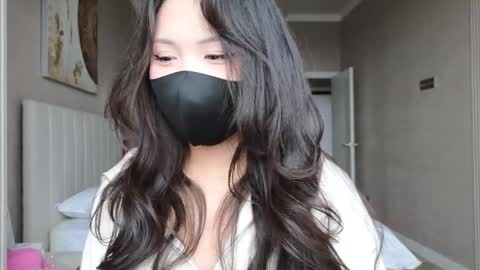 girl next door named Amy online show from September 23, 7:17 am