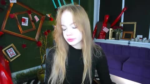 Amy online show from April 18, 5:10 am