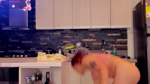 Amy online show from October 29, 2:42 pm