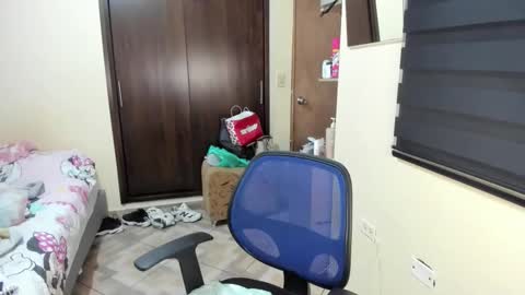 amy online show from January 8, 9:52 pm