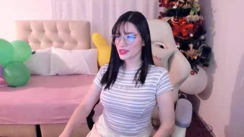 Im anna but you can call me as you want online show from November 20, 10:22 pm