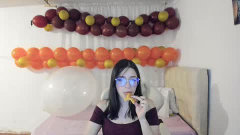 Im anna but you can call me as you want online show from February 9, 11:15 pm