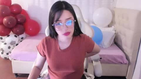 Im anna but you can call me as you want online show from September 22, 9:02 pm