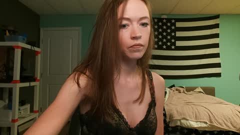 Anabelleleigh online show from October 6, 2:06 am