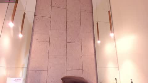 Anna online show from March 31, 12:27 pm