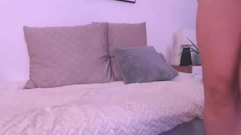 IG Soyanah  online show from October 18, 12:36 am