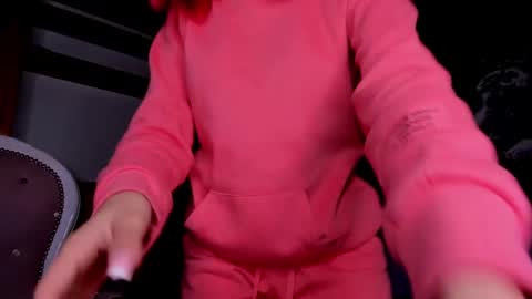 Anahi online show from February 13, 3:07 am