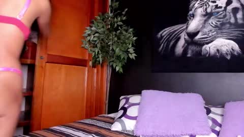 Anahi online show from September 26, 3:37 am