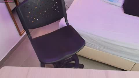 Anahi  online show from October 2, 8:03 pm