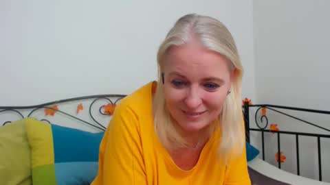 Anais Janson online show from November 27, 3:59 pm