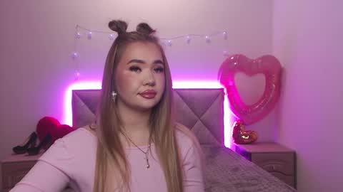 anastacyyellig online show from February 19, 10:08 pm