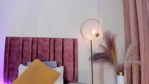 Andra Cyrus online show from March 30, 11:37 pm