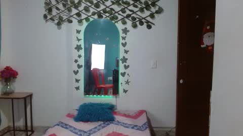 andrea1_ebony online show from January 9, 12:20 pm