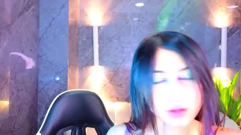 andrea_tx online show from January 11, 1:27 pm