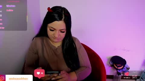 andrea  online show from October 17, 12:30 pm