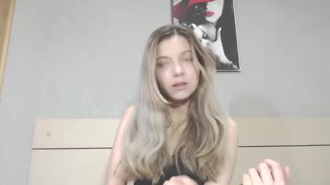 andreau 19 online show from February 18, 1:33 pm