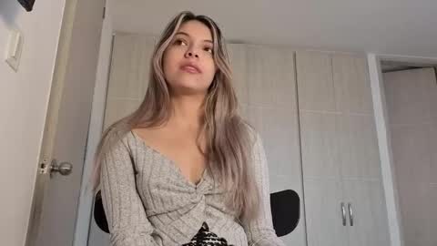 andreau 19 online show from December 19, 1:47 pm