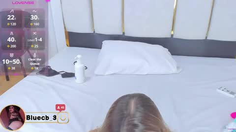 Andy bluee  online show from September 27, 6:09 am