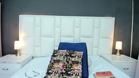 Andy D online show from February 7, 12:50 pm