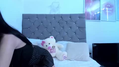          online show from November 26, 4:08 pm