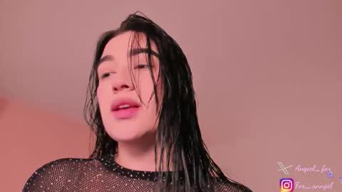 Angel  online show from October 11, 3:33 am