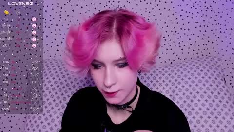 Angel Dust online show from May 31, 6:09 pm