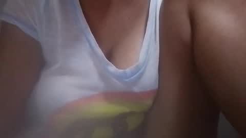 angel_pilipinaxxx10 online show from February 3, 2:53 am