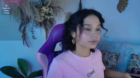 angel online show from March 11, 8:55 pm