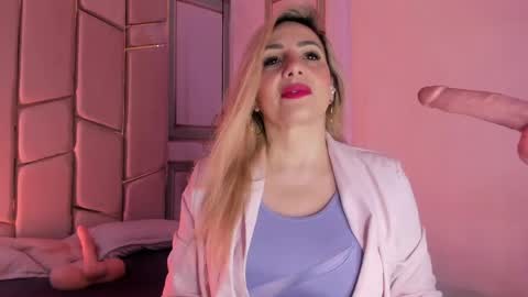 Angel  online show from April 9, 4:34 pm