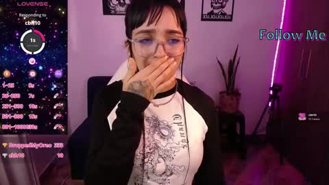 Angela online show from November 1, 9:19 pm