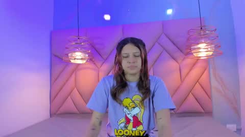 ANGELA online show from March 9, 12:20 pm