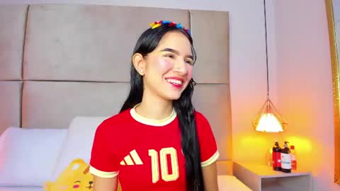 angelag_ online show from June 24, 3:38 am