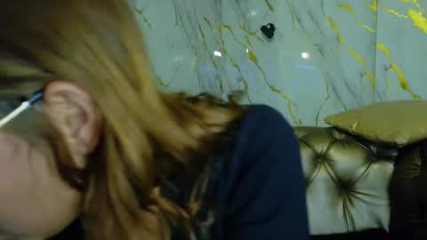 angel online show from December 15, 6:35 pm