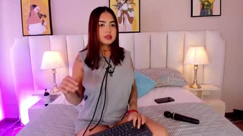 angeles_de_charly online show from January 12, 3:50 pm