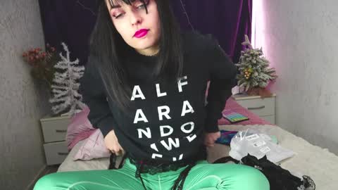 Angelika Rouge online show from January 25, 3:25 pm