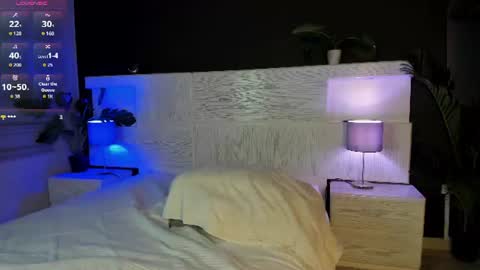 angelina_hilton online show from June 30, 12:26 pm