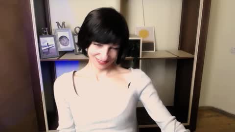 Angelina online show from October 25, 7:16 am