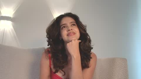   online show from March 31, 7:14 pm