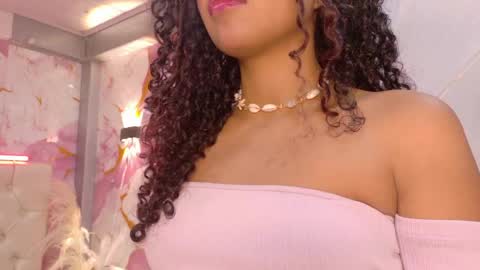angeline_scot online show from April 28, 12:20 pm