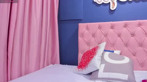 angel online show from February 23, 5:01 pm