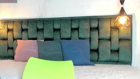 ANGIE online show from October 6, 7:07 pm