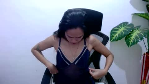 angelyn_slim online show from February 1, 4:06 pm