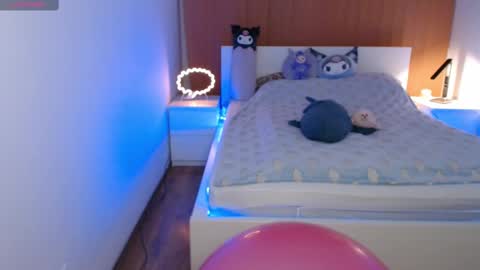 angie_faee online show from February 20, 3:30 pm