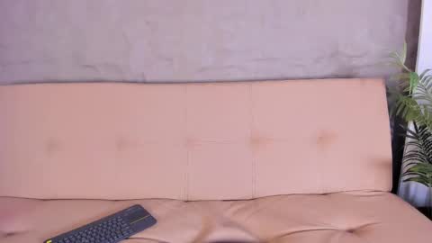 angy_avila online show from September 12, 11:50 am