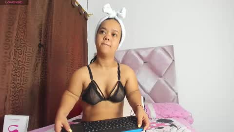 anierey online show from October 9, 12:09 pm