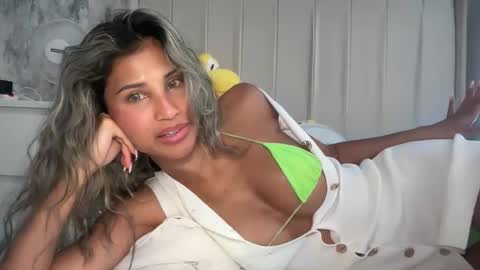 anisha online show from May 26, 10:36 am