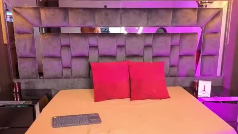 Ani  online show from November 14, 5:29 am